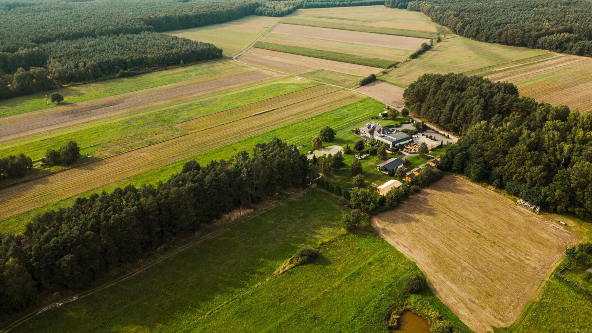 Hubertus Dwor Mysliwski Oppeln Exterior foto
